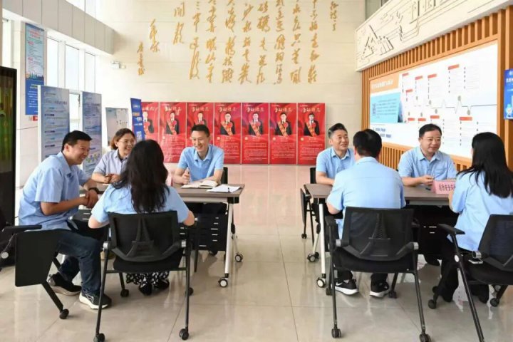 米兰体育-米兰MILAN（中国）
开展“安全生产月”宣传咨询日活动